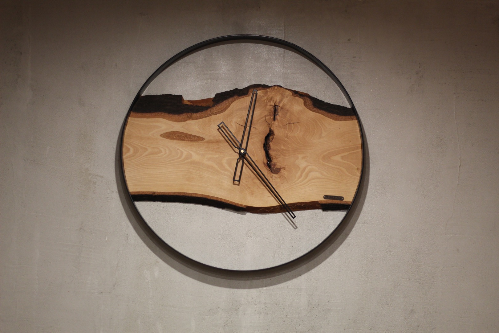 Wall clocks & finishing touches range